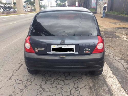 Renault Clio 2004 1.0 8v Authentique 3p