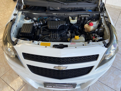 Imagem 10 de 10 de Gm - Montana Ls 1.4 Completa Flex 2012