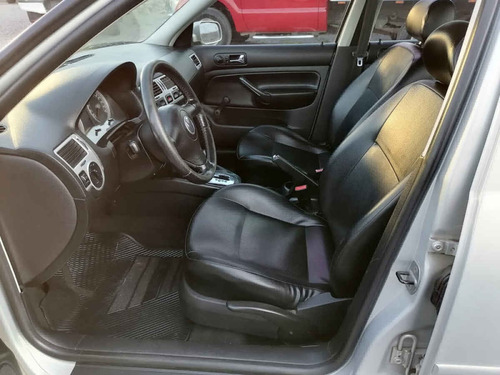 Imagen 13 de 15 de Volkswagen Jetta 2011 4p Cl L4/2.0 Aut A/a