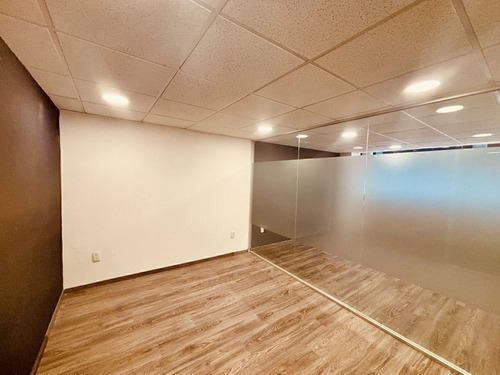 Renta De Oficinas En Col. Bosques De Las Lomas, Miguel Hidalgo