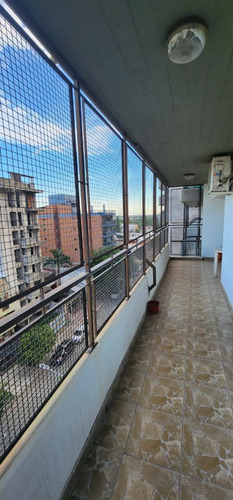 Departamento Venta En Barrio Sur De 3 Dormitorios Con Coc