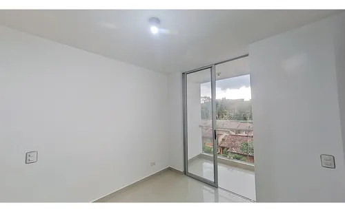 Venta Apartamento Con Parqueadero Y Útil - Envigado Los Almendros