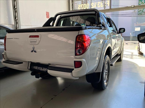 Imagem 12 de 14 de Mitsubishi L200 3.5 Triton Hpe Flex Cab. Dupla 4x4 Aut. 4p