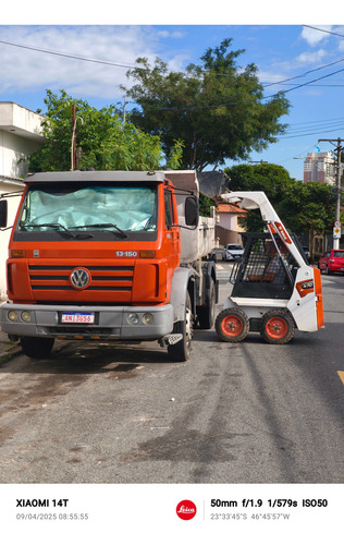 Mini Carregadeira Bobcat S70 , A Menor Carregadeira