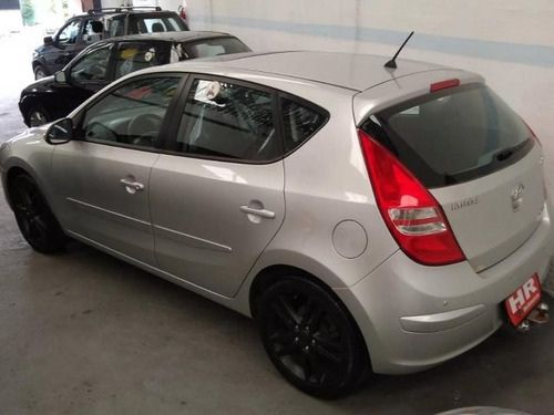 Imagem 4 de 8 de I30 2.0 Mpfi Gls 16v Gasolina 4p Automático