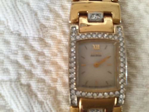 Reloj Citizen Eco Driver Dama Dorado Con Strass Sin Pila