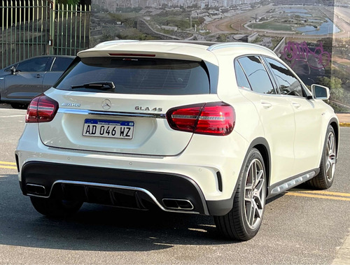 Imagen 13 de 25 de Mercedes-benz Clase Gla 2018 2.0 Gla45 Amg 381cv