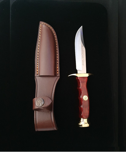 Imagen 4 de 9 de Cuchillo Bowie 100mm Dorado C/funda Marca Muela