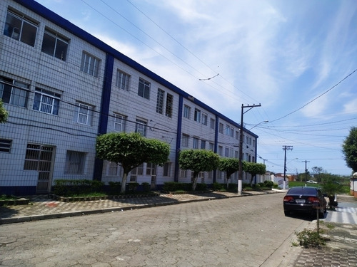 Imagem 1 de 12 de Kit Térrea Com Garagem A 400m Da Praia - Mongaguá - 1615