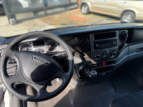 Iveco Daily 3.0 Furgon 55c16 H2 155cv 15.6m3 3950