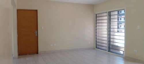 Vendo Apartamento En Villa Duarte Próximo A La Zona Colonial, República Dominicana