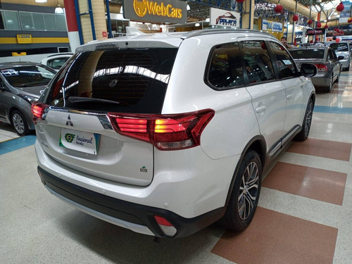 Imagem 6 de 11 de Mitsubishi Outlander 2.0 16v Gasolina 4p Automático