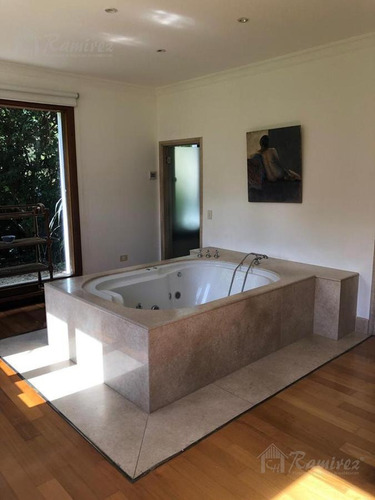 Imagen 29 de 30 de Excelente Casa De 580m² En El Argentino Farm Club De Lujan