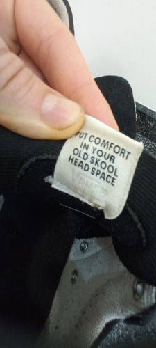 Zapatilla Vans Old Skool Overt Cc Comfycush Black White T41 (Usado)