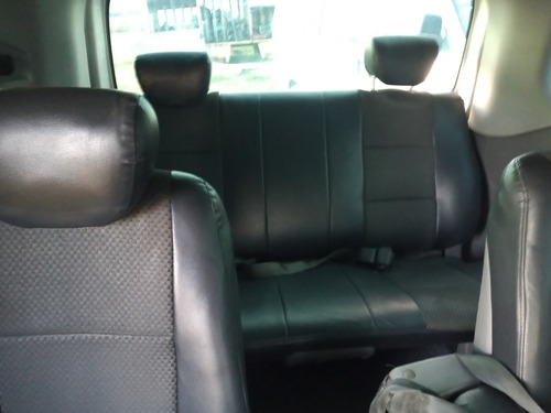 Imagen 9 de 14 de Hyundai H100 Wagon Para 12 Pasajeros 2012 Remato