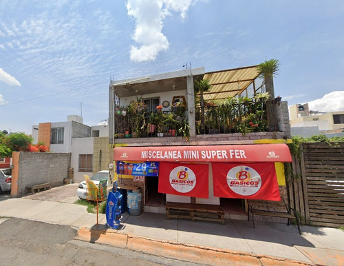 Casa En Remate Bancario Circuito Loma Real De Queretaro Clv1