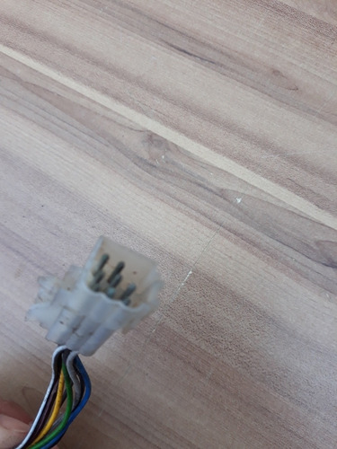 Plug Conector Tomada Chicote Botão Retrovisor Vectra 97/01 (Usado)