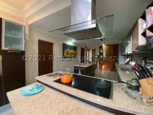 Imagen 10 de 14 de #22-20222 Espectacular Casa En La Lagunita Country Club