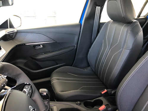 Imagen 8 de 14 de Peugeot 208 Allure 1.6 Manual