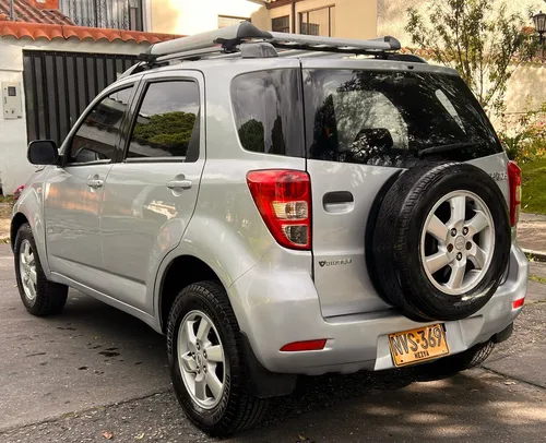 Daihatsu Terios Okii 1.5 MT 4x4