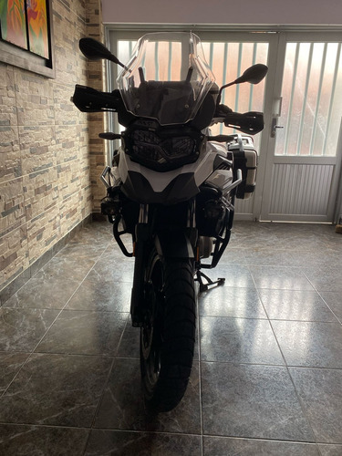Vendo Moto Bmw F750gs Modelo 2022, 33.000 Km