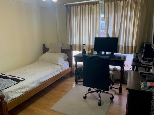 Departamento Semipiso Con Cochera Y Dependencia En Venta Ubicado En Acassuso,