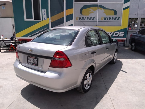 Imagen 4 de 10 de Chevrolet Aveo Ls Estándar 2016