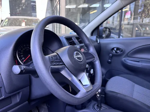 Nissan March 1.6 Sense At