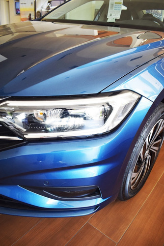 Imagen 24 de 24 de Volkswagen Vento Highline