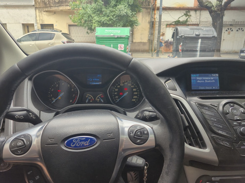 Ford Focus III 2.0 Sedan Se Plus Mt