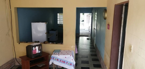 Imagen 7 de 14 de Super Precio, Se Vende Amplia Casa Con Galpon Y Local Comercial En Las Delicias Sector Santa Eduvigues/ Yessika B. 04249155109
