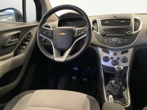 Imagen 10 de 14 de Chevrolet Tracker 1.8 Ltz 4x2 2014