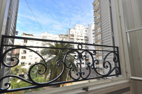 Imagen 17 de 30 de Excepcional Piso En Edificio Francés Sobre Avenida Alvear Único Por Su Categoría