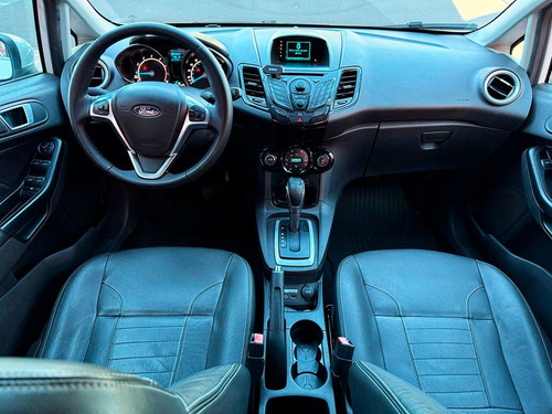 Ford Fiesta 1.6 TITANIUM HATCH 16V