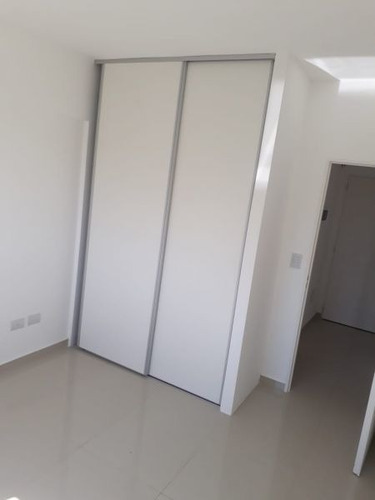 Imagen 8 de 14 de Departamento 2 Ambientes Con Cochera Terraza Privada Sum