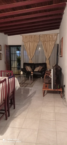 Imagen 5 de 29 de Venta De Casa Urb. Parque Valencia