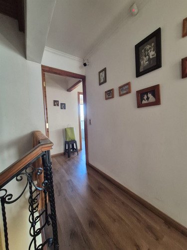 Casa En Arriendo De 5 Dorm. Condominio Nogales Machalí