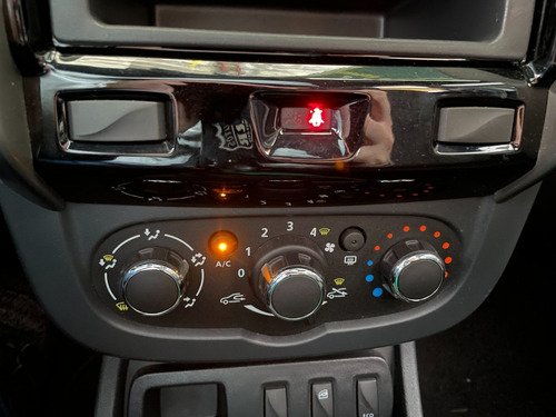 Imagem 8 de 13 de Renault Oroch 1.6 Flex Completa 2020 Autos Rr