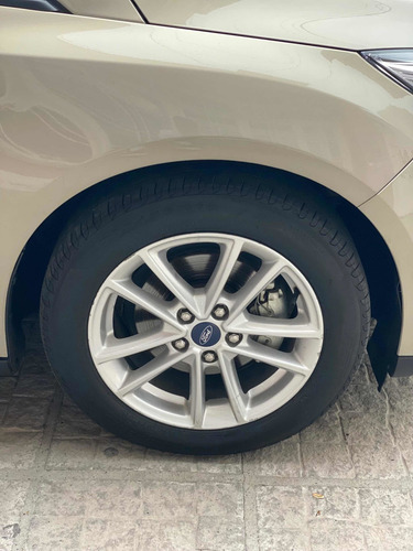 Imagen 8 de 18 de Ford Focus S 1.6 4p