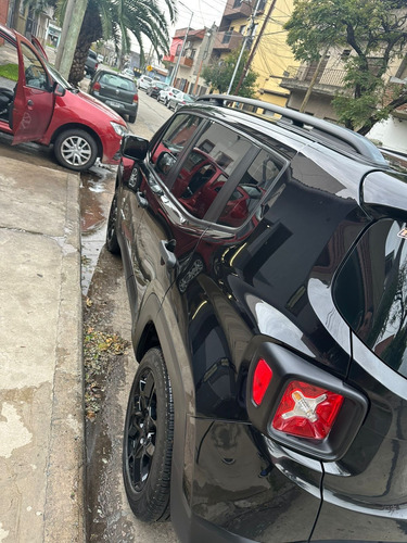 Jeep Renegade 1.8 Sport At