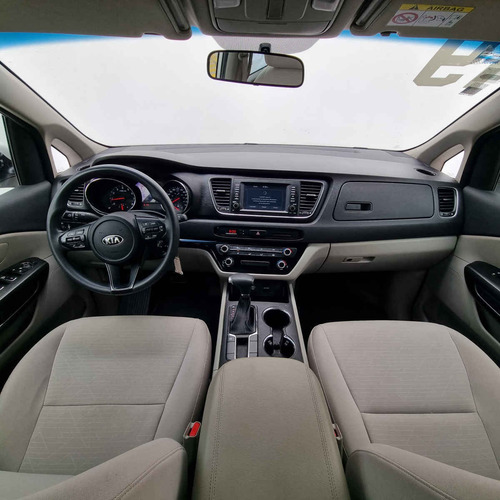Imagen 10 de 12 de Kia Sedona 2019 5p Lx 3.3l Mpi, Ta 6 Vel, Ve, Ba, Bl, Tela,