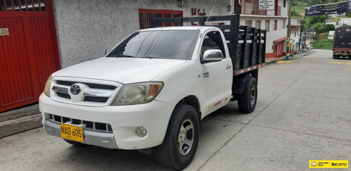 Toyota Hilux 2.7 Pt