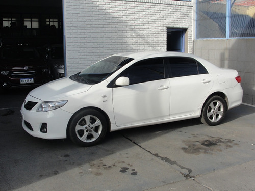 Imagen 17 de 24 de Toyota Corolla Xei 1,8 Año 2012 Segunda Mano