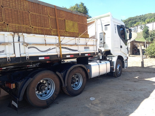 Imagem 6 de 17 de Iveco Stralis Hi Way 480 2017 6x2