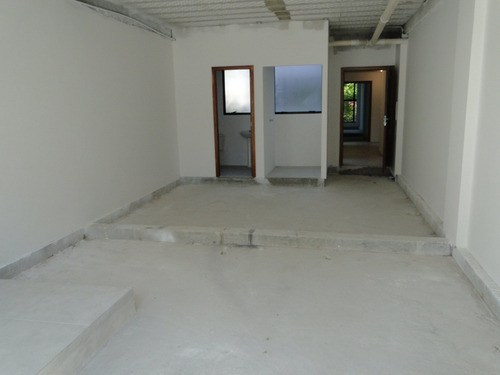 Imagem 29 de 30 de Comercial Para Alugar Com 890m² Por R$ 16.900,00 No Bairro São Francisco - Curitiba / Pr - Prl0002