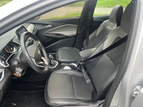 Chevrolet Onix 1.0T Premier Hatch At