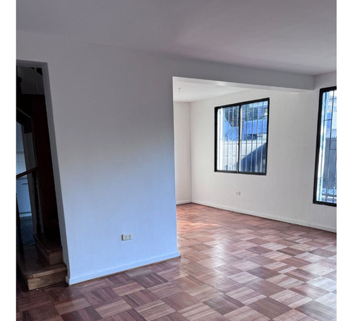 Casa Cercana Metros Alcantara Y Colon