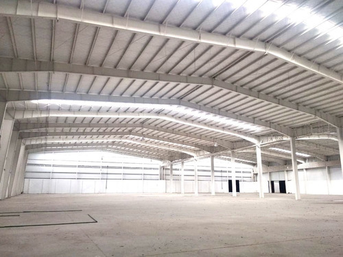 Alquiler Nave 14500m2 En Los Cardales, Campana