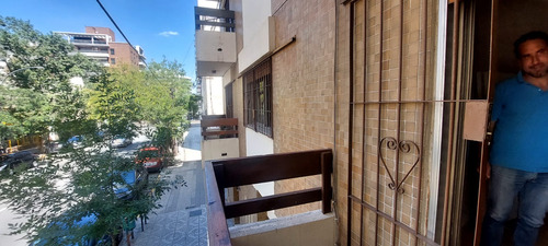 Venta De Departamento En Barrio General Paz