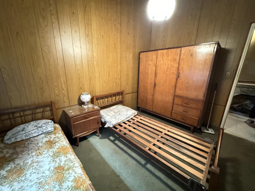 Venta - Casa Interna De Tres Dormitorios Con Patio. Rosario, Barrio Luis Agote